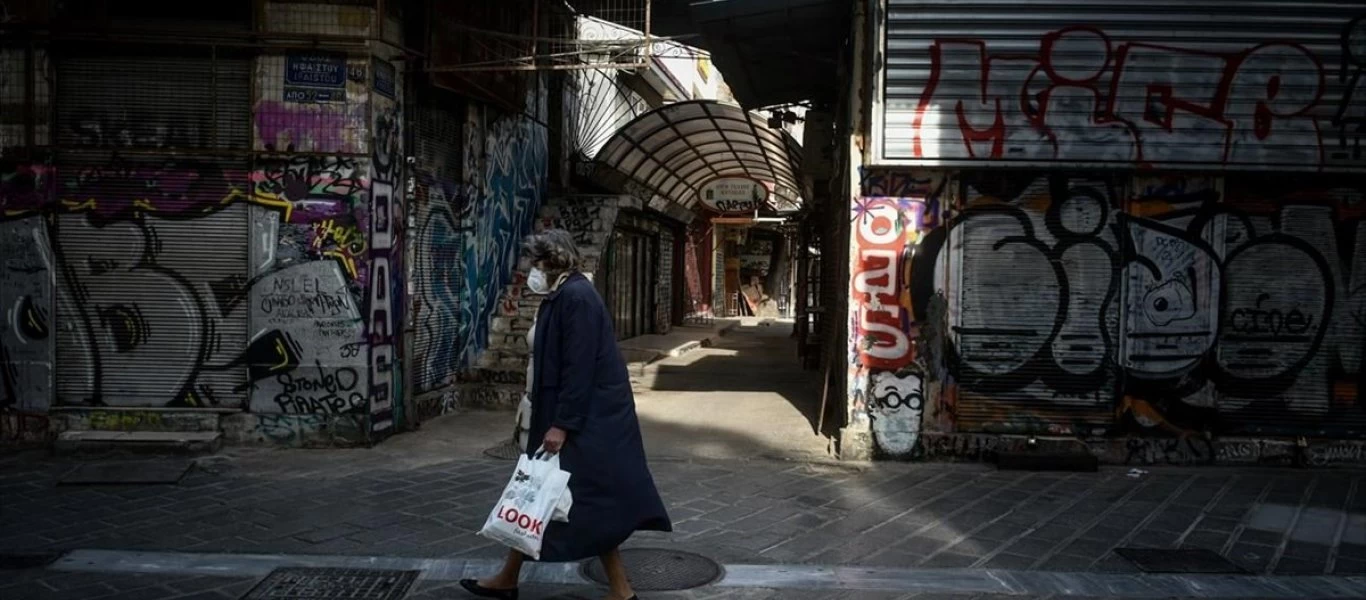 Μέτρα lockdown για εμβολιασμένους θέλουν οι «ειδικοί»: «Λάθος να τους λέμε ότι είναι ασφαλείς - Δεν είναι»